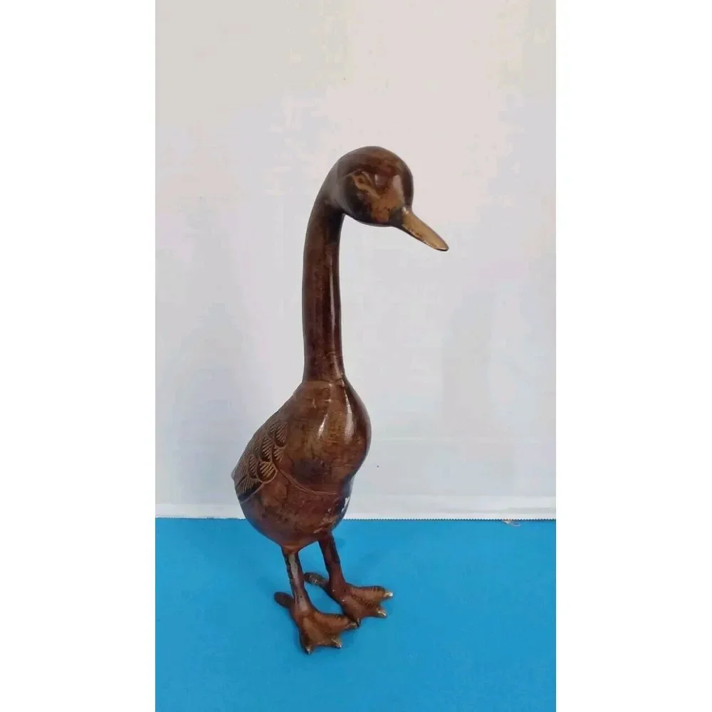 Handcrafted Wooden Duck Figurine Rustic‎ Decor Vintage Style Decorative Statue